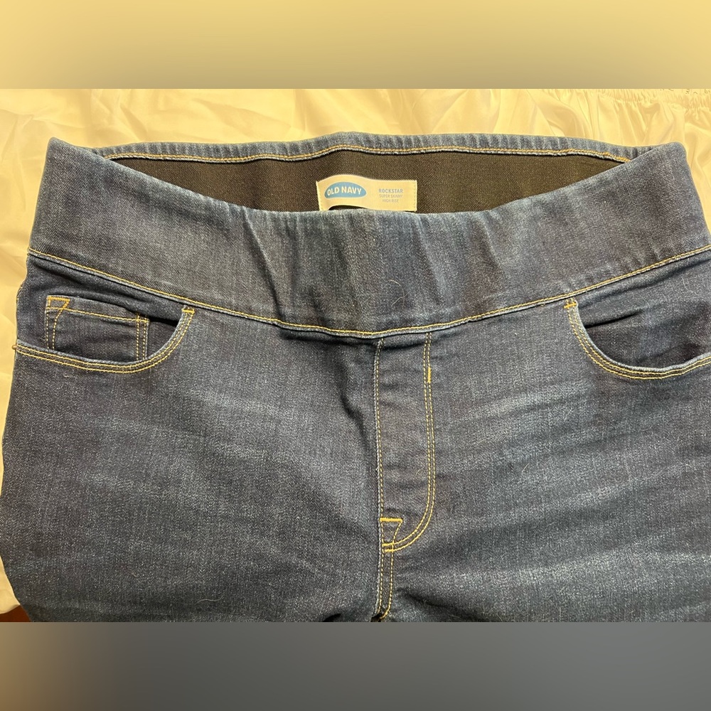 Old Navy Rockstar skinny jean. Size 18 plus long